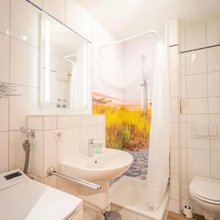 Hafenblick - Mit Balkon & Strandkorb Am Suedstrand Fehmarn Exterior photo