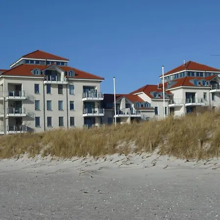 Hafenblick - Mit Balkon & Strandkorb Am Suedstrand Fehmarn Exterior photo