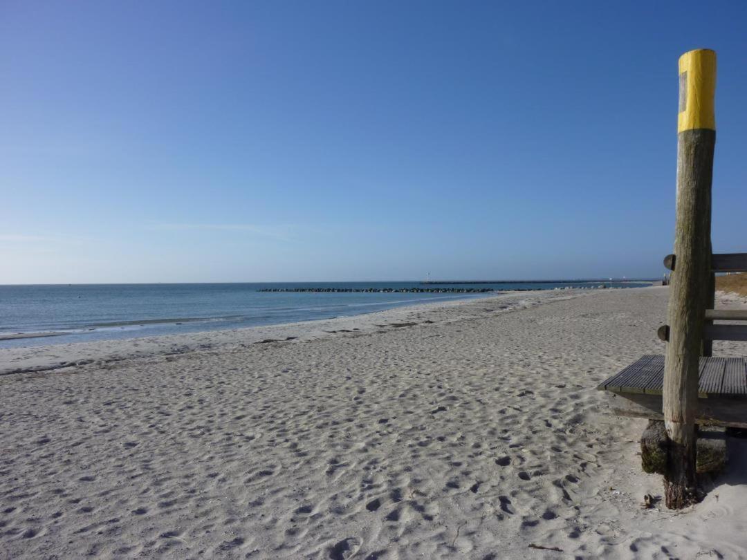 Apartment Hafenblick - Mit Balkon & Strandkorb Am Suedstrand *
