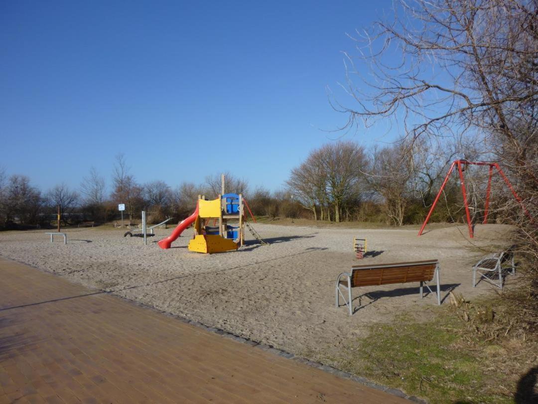 Hafenblick - Mit Balkon & Strandkorb Am Suedstrand Apartment